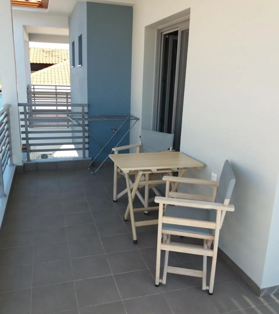 Nissos Rooms Amolianí